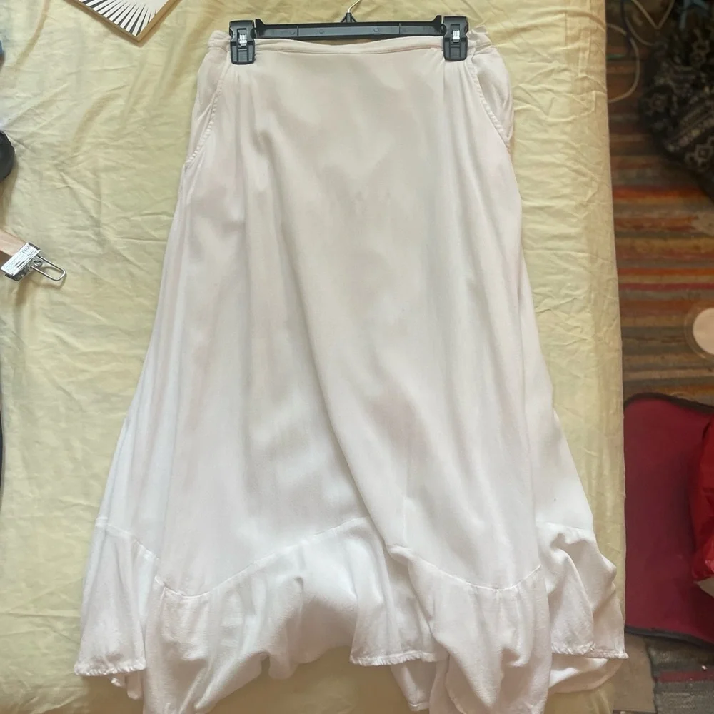 COPY - White Hinge Midi Skirt Size S - Picture 11 of 14